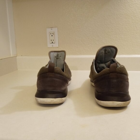 Johnson & Murphy Knit U Throat - Picture 4 of 8